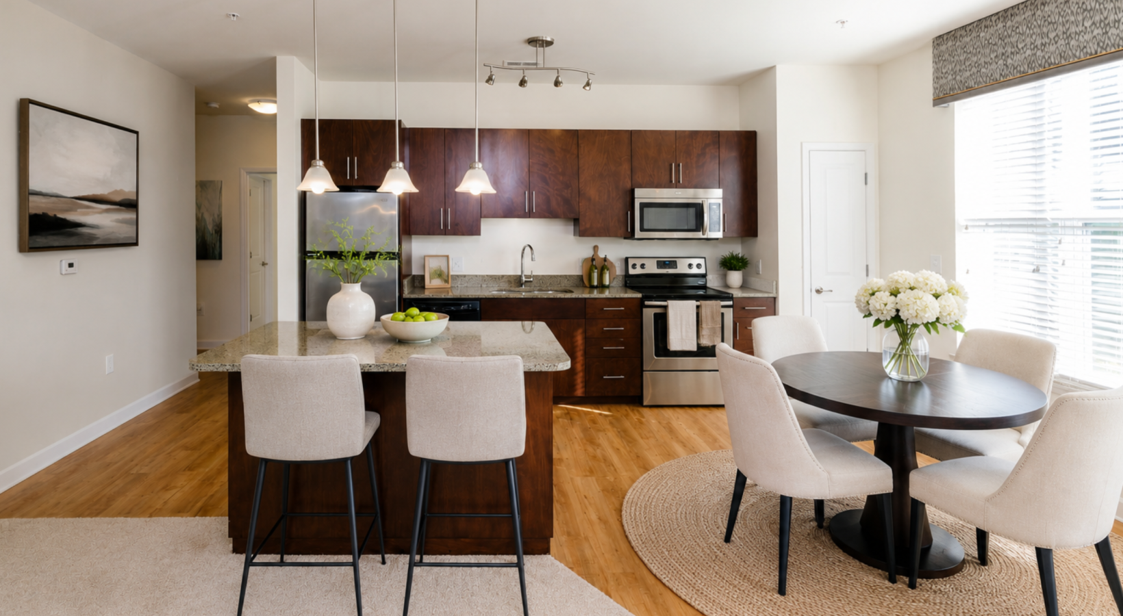 Victor Stonebridge apartments in Woodbridge, VA featuring modern apartment homes, pet-friendly amenities and convenient access to shopping, dining and entertainment